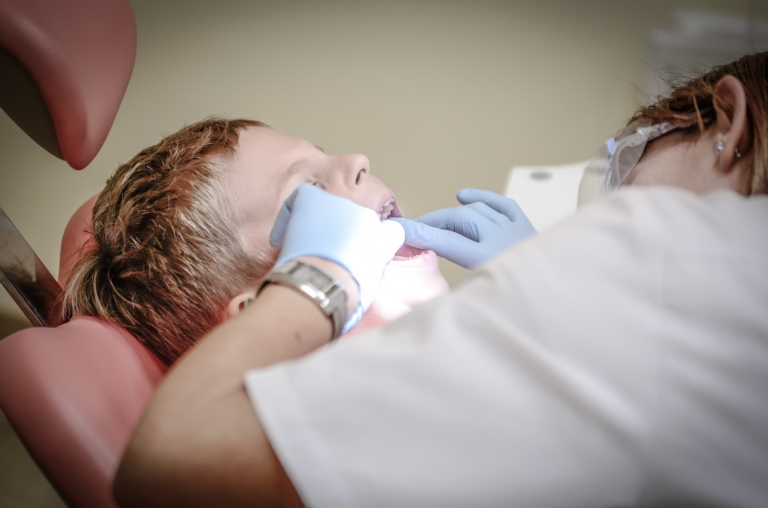 Practice oral hygiene for optimum dental health